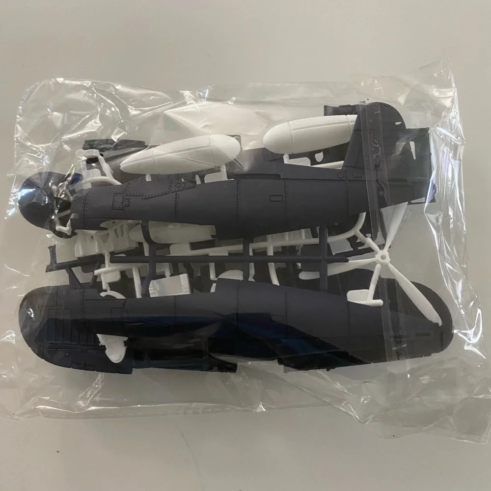 Model plane - Picture 2 of 9